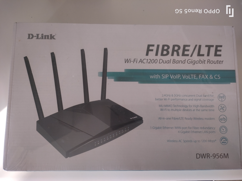 D-Link Fibre/LTE Wifi Router