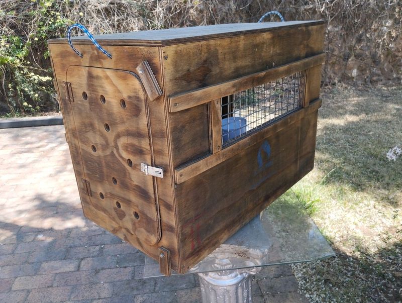 Animal transport cage, wooden. 750x450x560