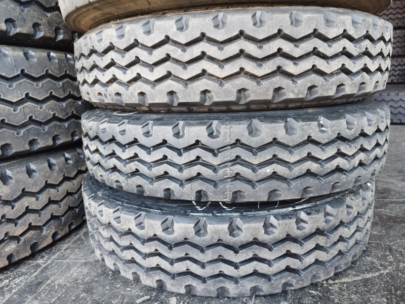 7.00R16/7.50R16/8.25R16 NEW RETREADED TRUCK TYRES,SAFE AND REKIABLE,6 MONTHS GUARANTEED: 0745134568