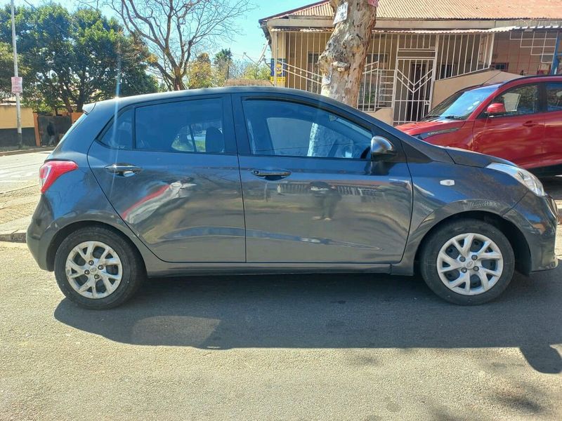 2018 HYUNDAI I10 GRAND 1.2 AUTOMATIC TRANSMISSION IN EXCELLENT CONDITION
