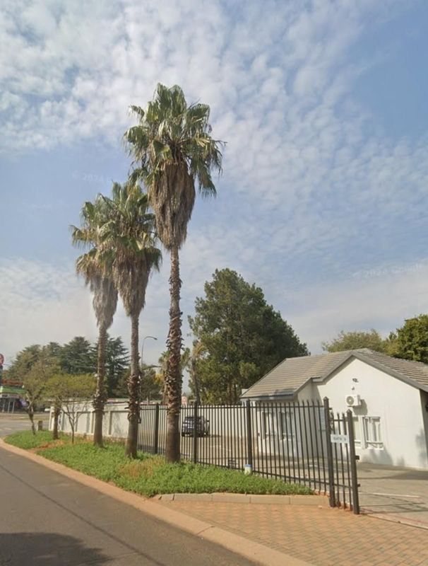 Office To Rent in Clubview, Centurion