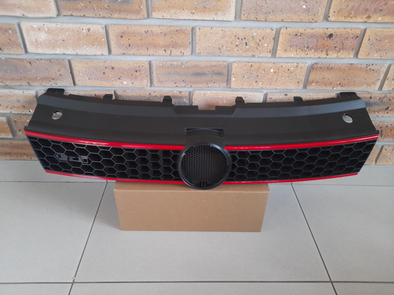 VW POLO 6 GTI 10/14 BRAND NEW FRONT GRILLES FORSALE PRICE R695