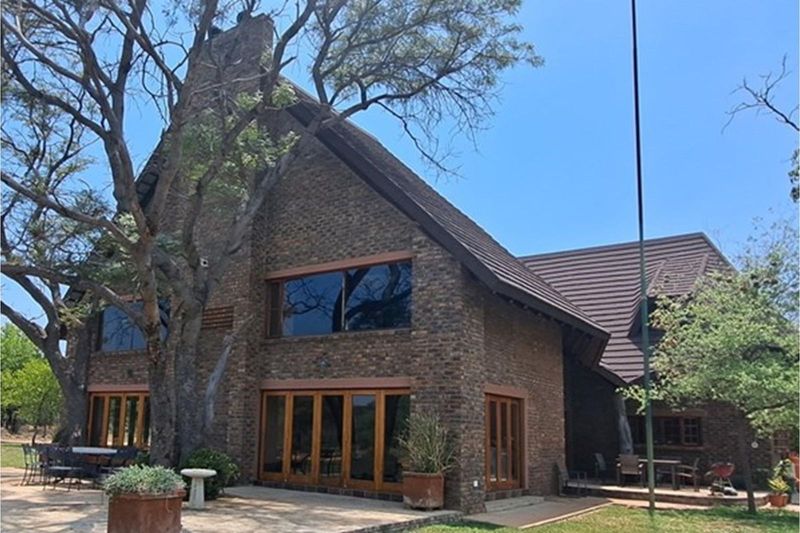 PRIVATE GAME FARM FOR SALE BETWEEN LEPHALALE AND THABAZIMBI - EXCEPTIONAL LOCATION!!