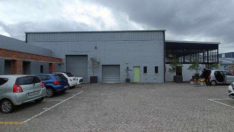 227sqm Warehouse Available in Secure Maitland Business Park