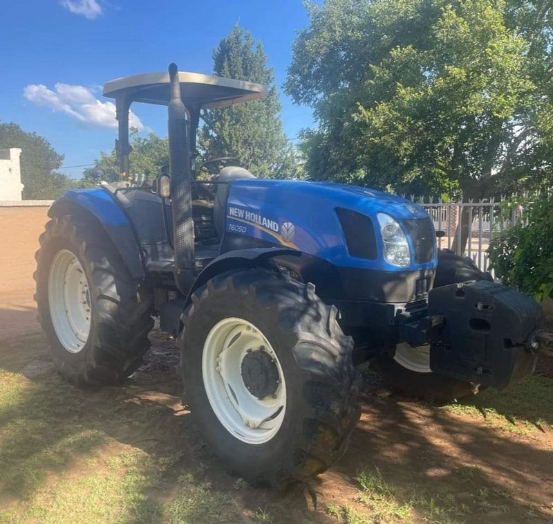 2x new holland T6050