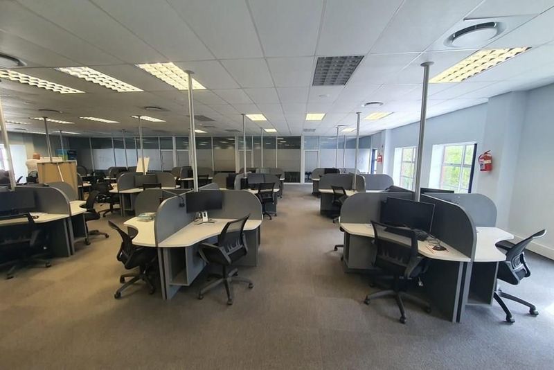 383m2 Office Space To Let
