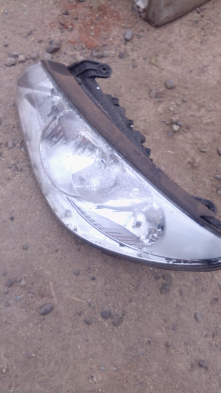 2012 Chery J5 Left Headlight For Sale.