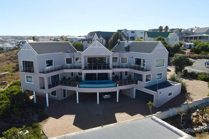 Magical 7-Bedroom family home OR Guest house in Myburgh Park