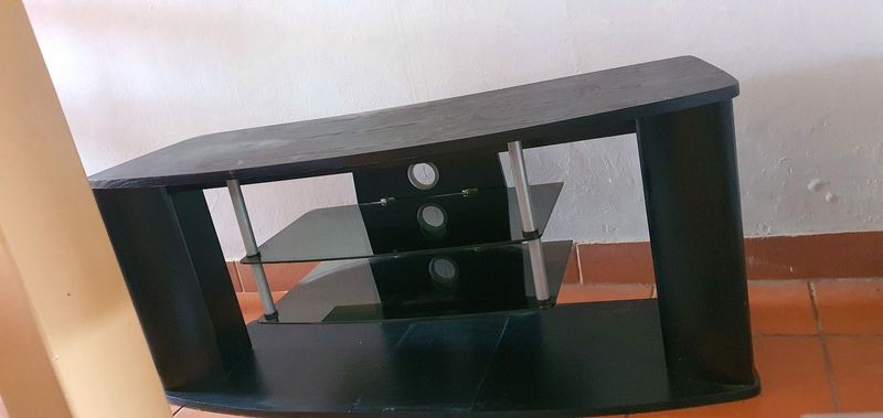 Buy TV Stand for R600 and get a FREE!! double bed