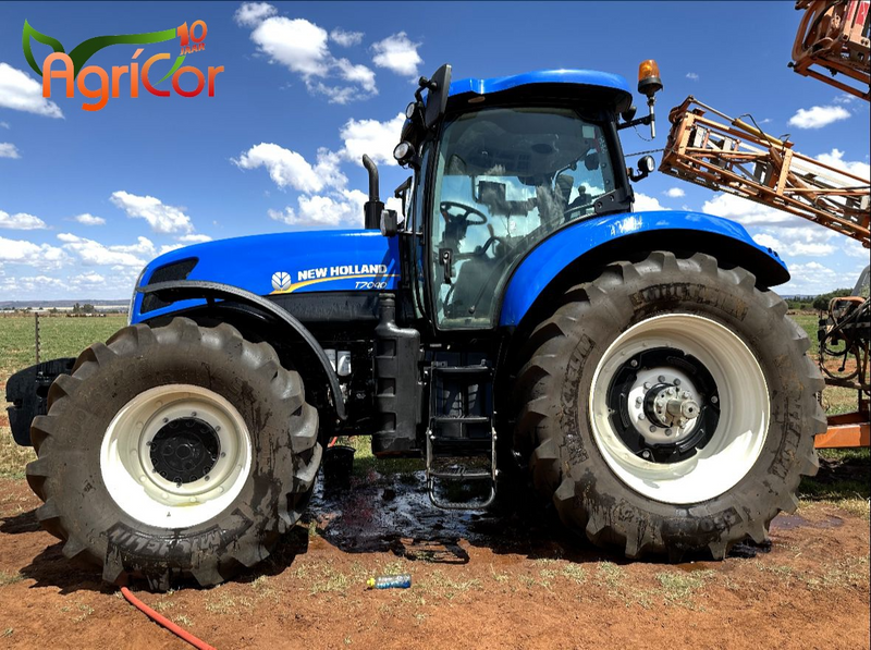 2023 New Holland T7040 TRF1996