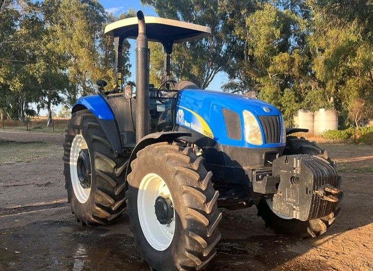 New Holland T6020