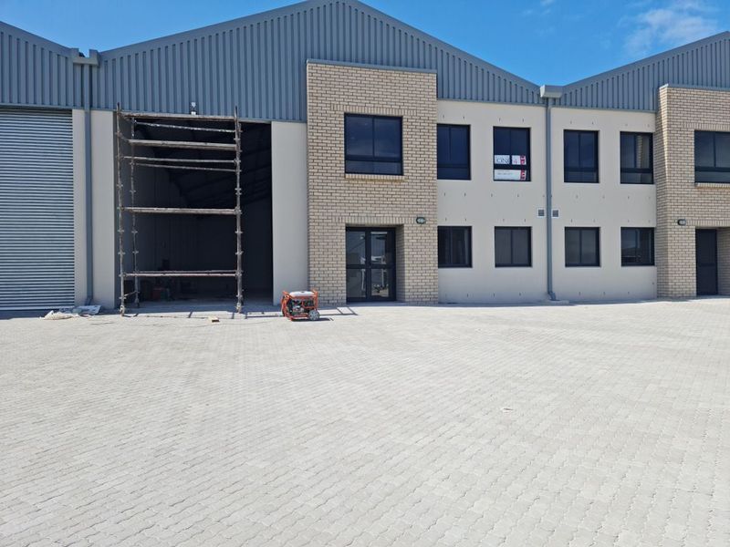 Modern Brand New 1453m2 Industrial Warehouse To Let in Firgrove , Somerset West.