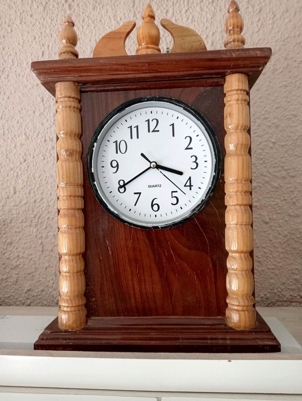 Handmade mantel clock R750 or make a offer.