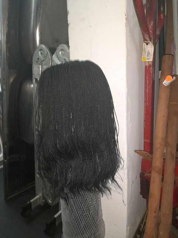 Weave (wig) 64Mar24
