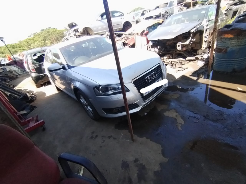 Audi A3 2012 model 1.6 tdi dsg automatic stripping for parts
