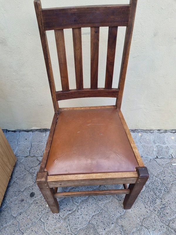 Wooden old dinning chair