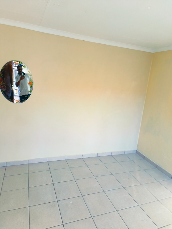 Room available for renting in Atteridgeville