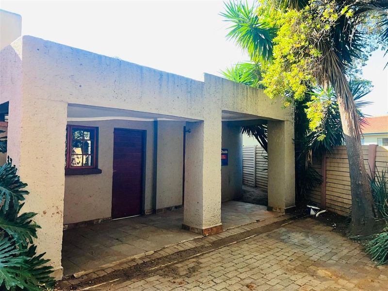 Ideal Investment Opportunity - 3-Bedroom Duet with 2 Bathrooms.