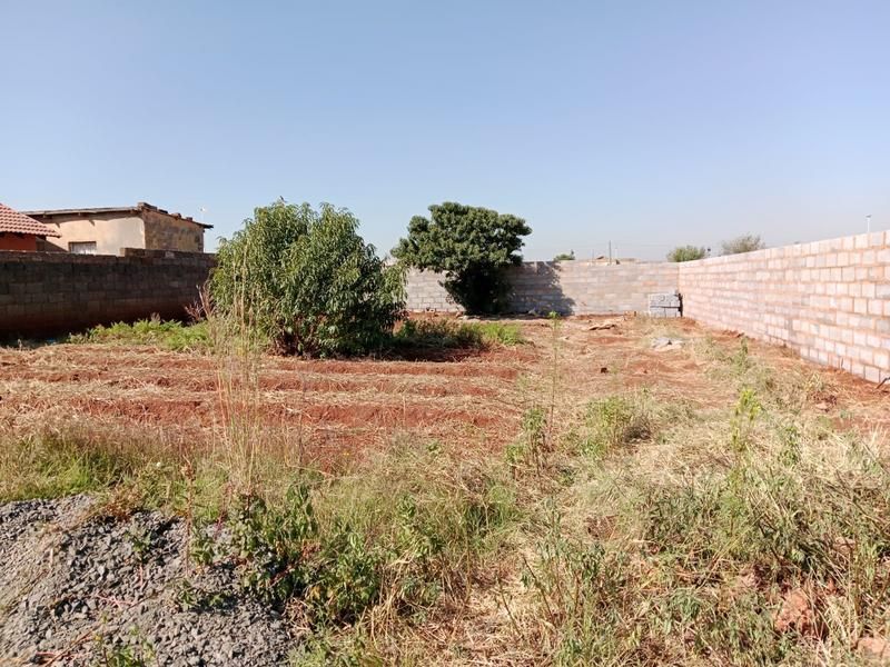 SPACIOUS LAND FOR SALE !! GREAT INVESTMENT OPPORTUNITY