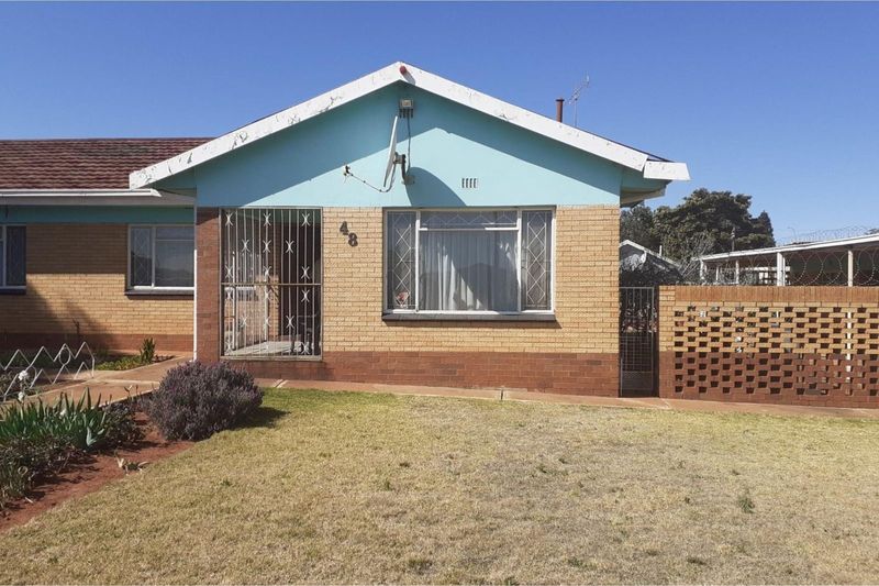 A Cozy and Functional Home with Abundant Space for sale  Pretoriusrus  Carletonville .