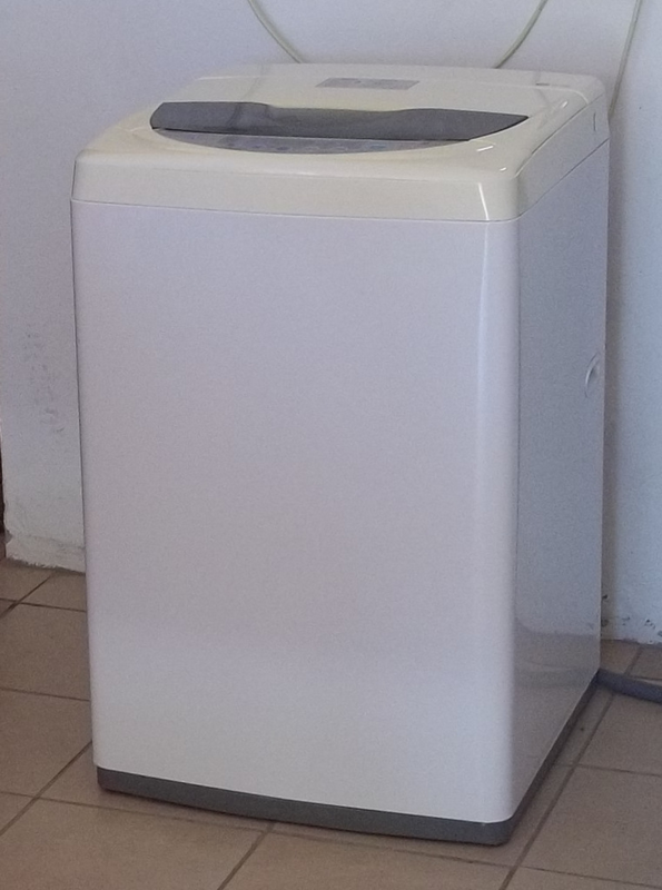 LG 7.2kg TOP Loading Washing Machine in Good Working Condition