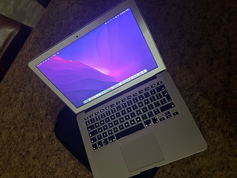 Apple MacBook Air