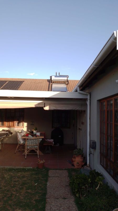 150 liter Solar Geyser Close Couple System - Crawford - Western Cape Plumbers