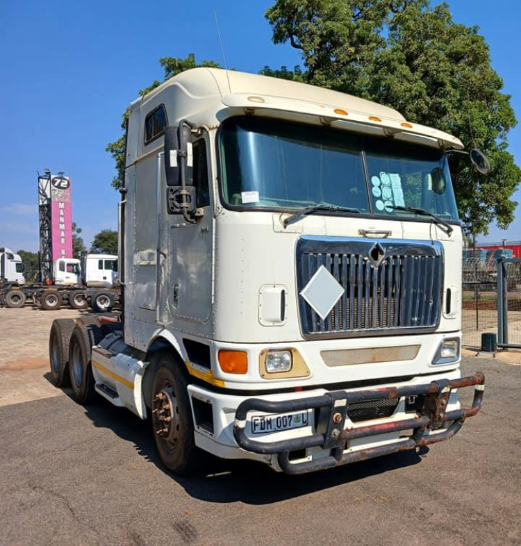 Clearance sale - 2012 International 9800i Double Axle Truck now on sale