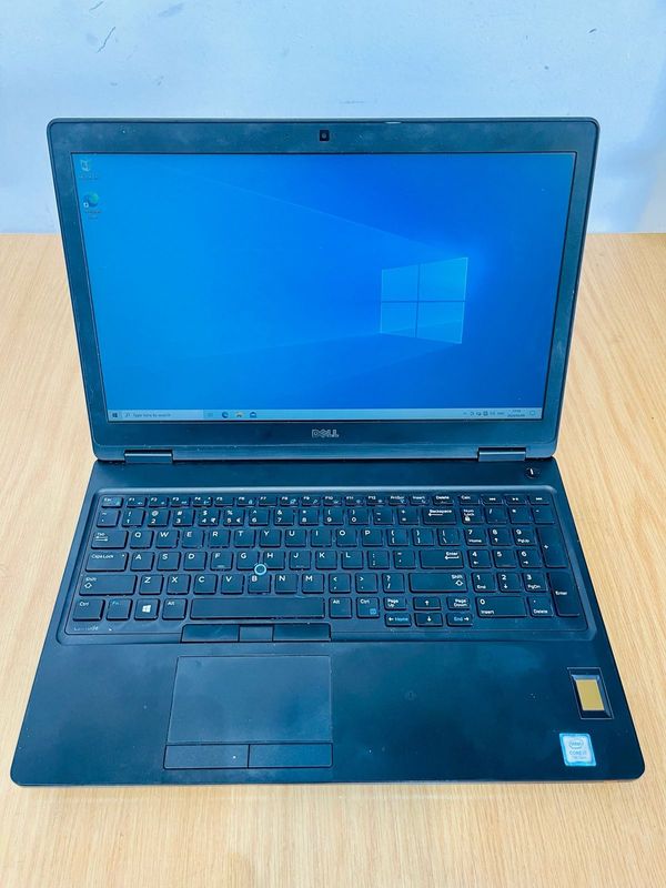 DELL LATITUDE 5580 Core i7 7th Gen Laptop