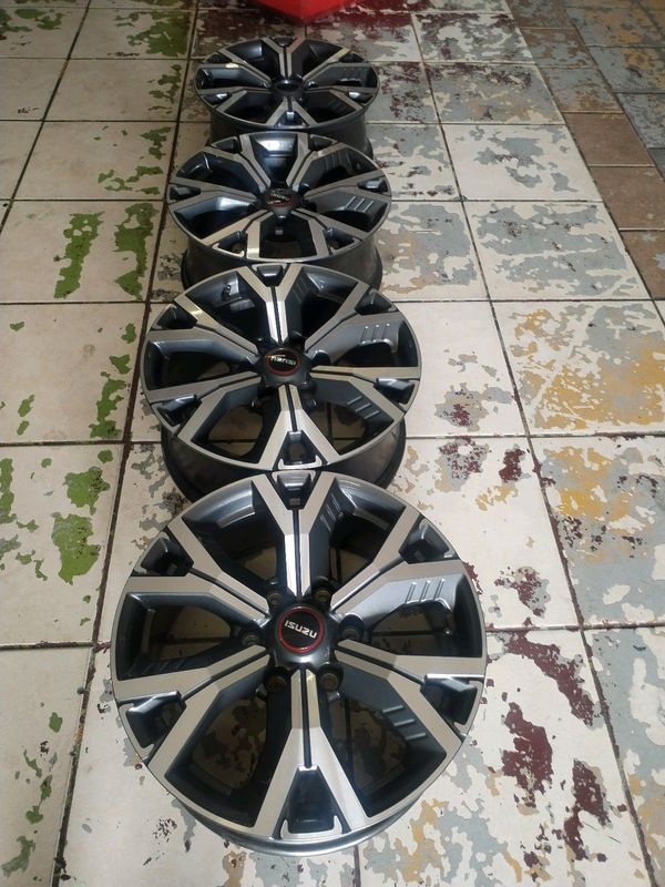 18Inch ISUZU DMAX Magrims 6Holes A Set Of Four On Sale.