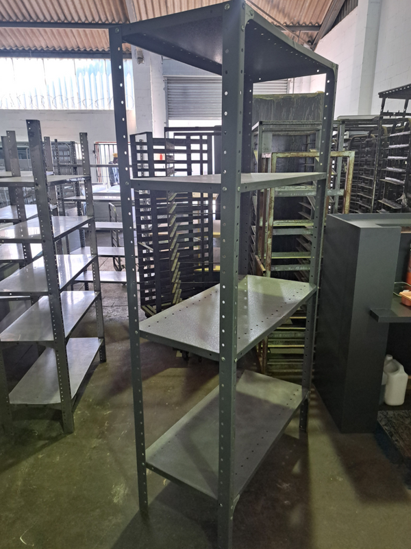 4 Tier F/Standing Shelving Unit