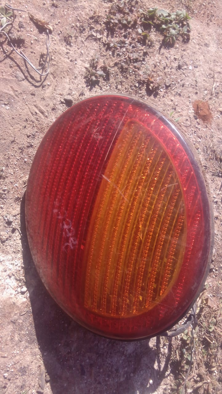 2006 Volkswagen Beetle Right Taillight For Sale.