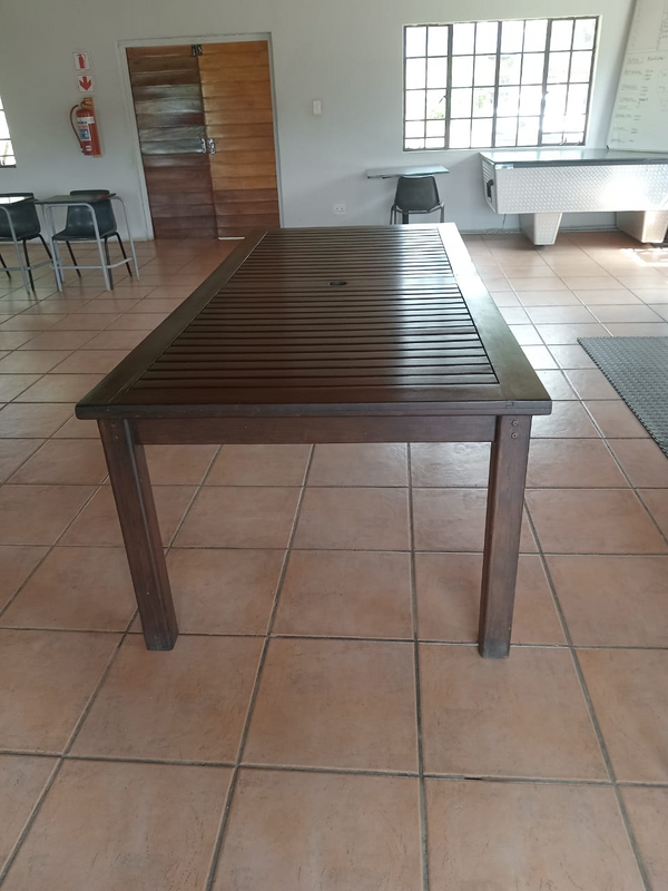 Beautiful wooden 8 seater outdoor/indoor table