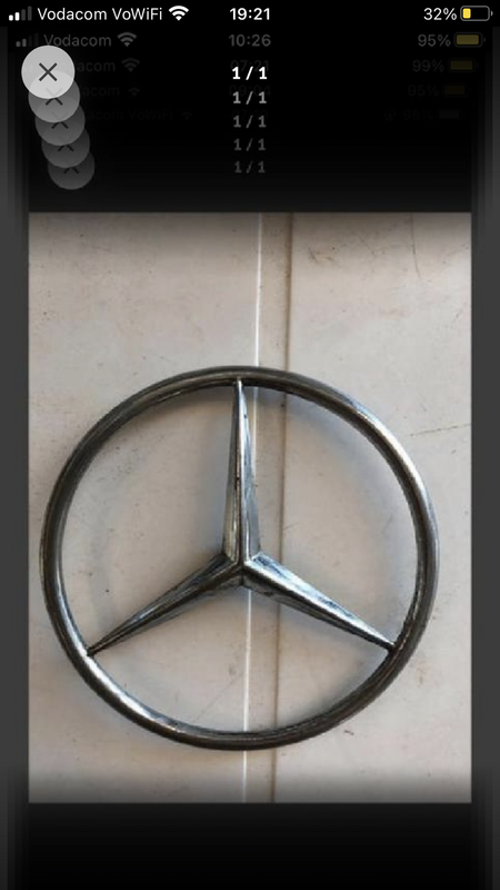 Boot badge for classic Mercedes Bence