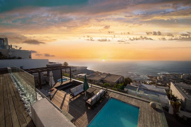 Exquisite Bantry Bay Penthouse