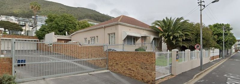 3 Bedroom house in Sea Point For Sale