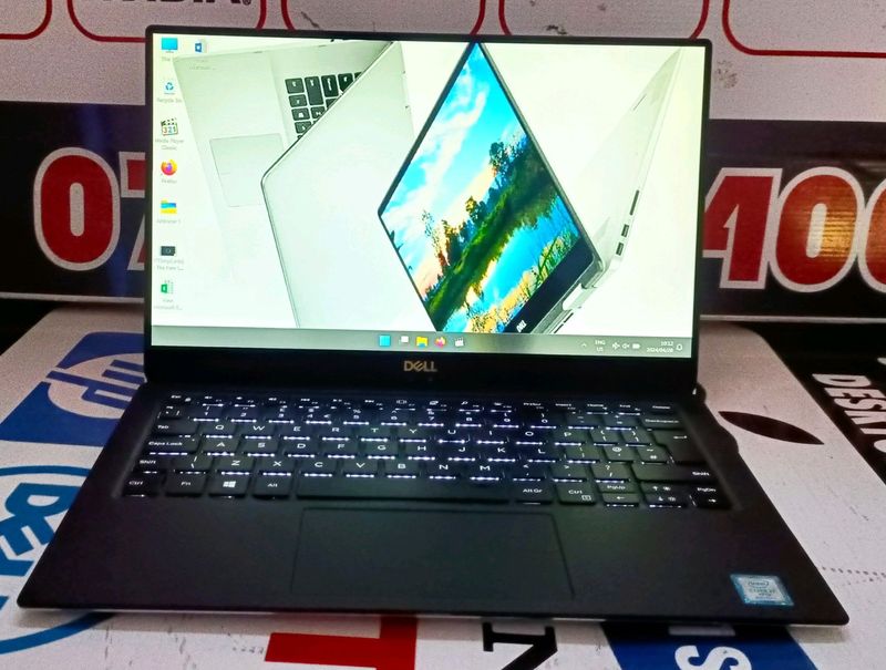 Stunning Dell xps Quad Core i7 vpro Qhd 4k touchscreen ultrabook