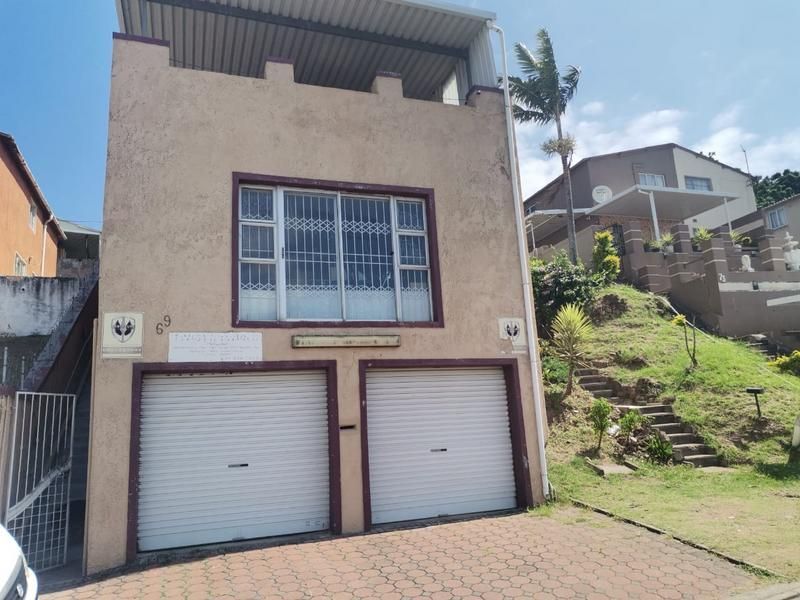 **Chatsworth, Durban - Spacious 3 Bedroom Family Home**