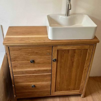 Oak bathroom vanity - basin excluded