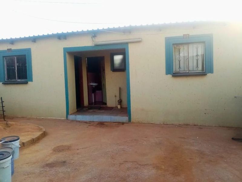 Two Outside Rooms To Rent In Lehae (Deposit &amp; Admin Fee Required)