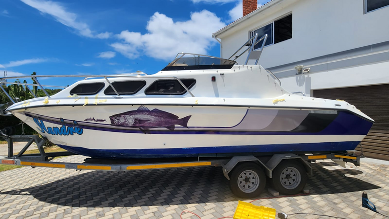 BOATING BUSINESS!  KZN CENTRAL! R1,750,000 FOR SALE!
