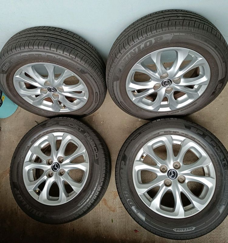 Original Mazda 2 2016 OEM rims and tyres
