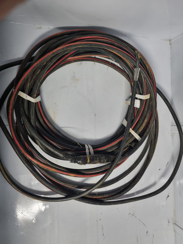 3 phase electrical copper cable.55meters,16mm 4 core copper cable with one spice joint