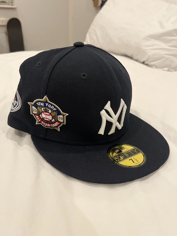 NEGOTIABLE- New Era 59fifty Fitted cap BRAND NEW