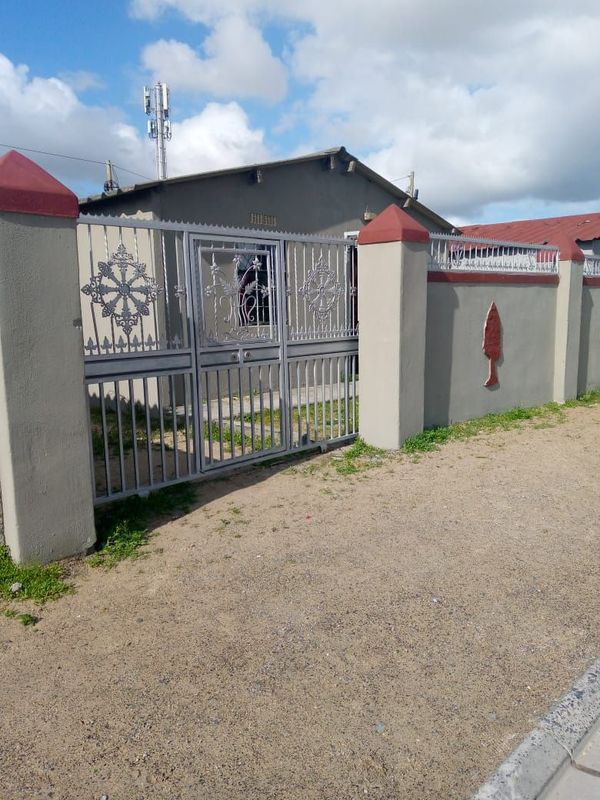 Charming 2 Bedroom Home in Khayelitsha B Section - A Must-See Property