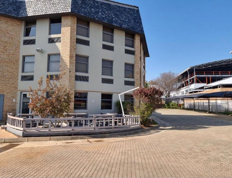 4615m² Commercial To Let in Meadowdale at R110.00 per m²