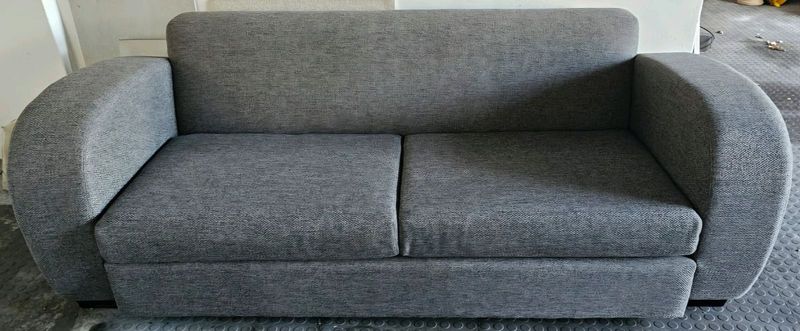 2 Seater Couch, 2.1x0.9m