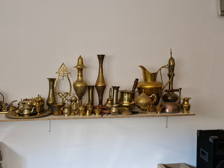 Bargain ! Large personal collection of Brass and Copper ornaments !