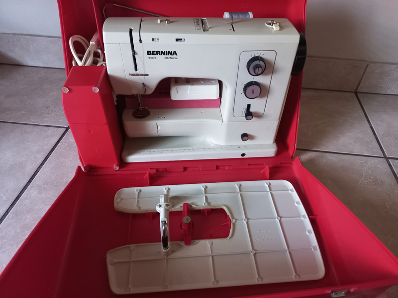 Bernina Sewing Machine #830 with Case and Accessories