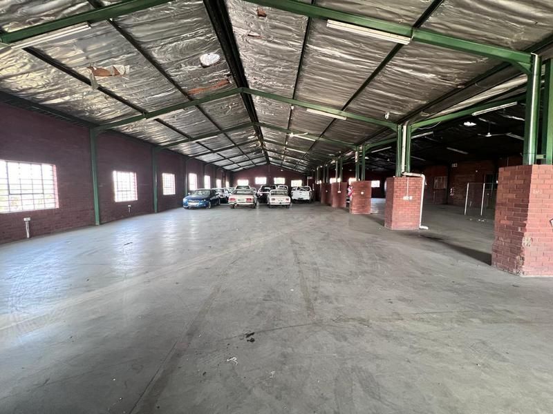 1315 SQM WAREHOUSE PROPERTY TO LET IN WILLOWTON, PMB. PRICE R85 000 P/M EXCL. VAT